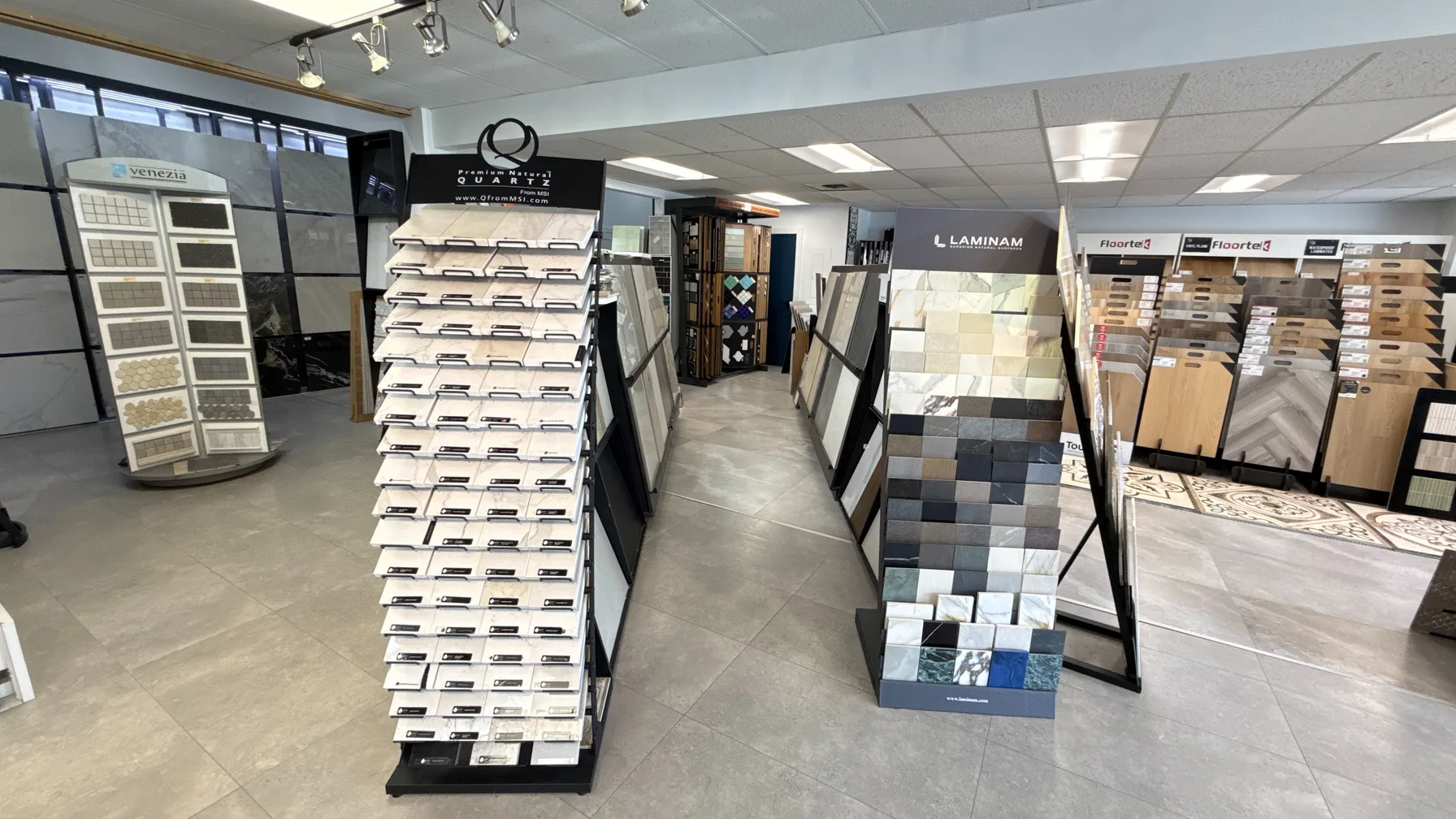 Sintered Stone vs Quartz vs Granite: Choosing a Countertop Surface